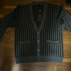Truth Men’s Charcoal Gray Cardigan with Black Chain Pattern